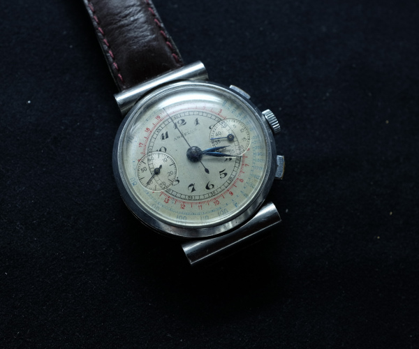 ANGELUS chronograph art deco case